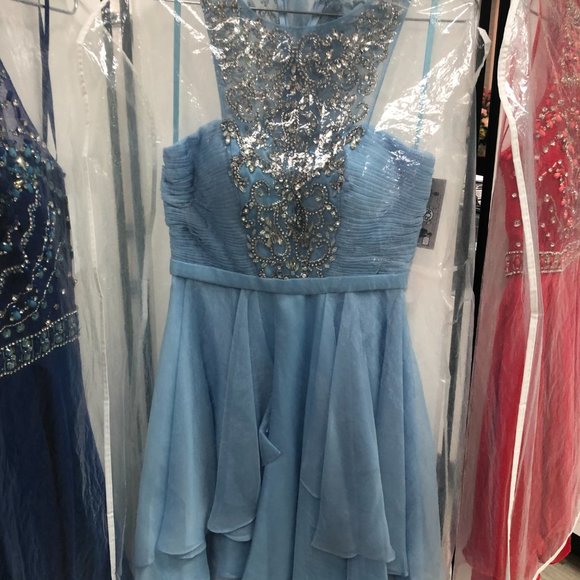 Super Cute Short Junior Prom  Bridesmaid Dress, Sweet 16, BLING with flouncy - Picture 3 of 3